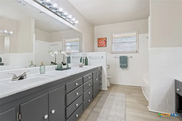 a bathroom with a bathtub