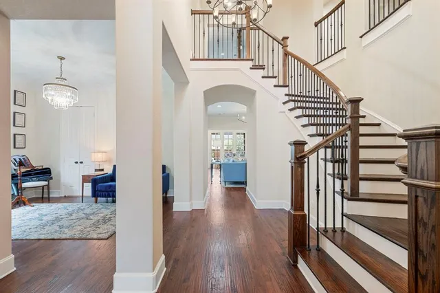 $900,000 | 2220 Emerson Lane, Carrollton, TX 75010