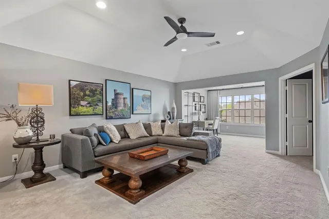 $900,000 | 2220 Emerson Lane, Carrollton, TX 75010