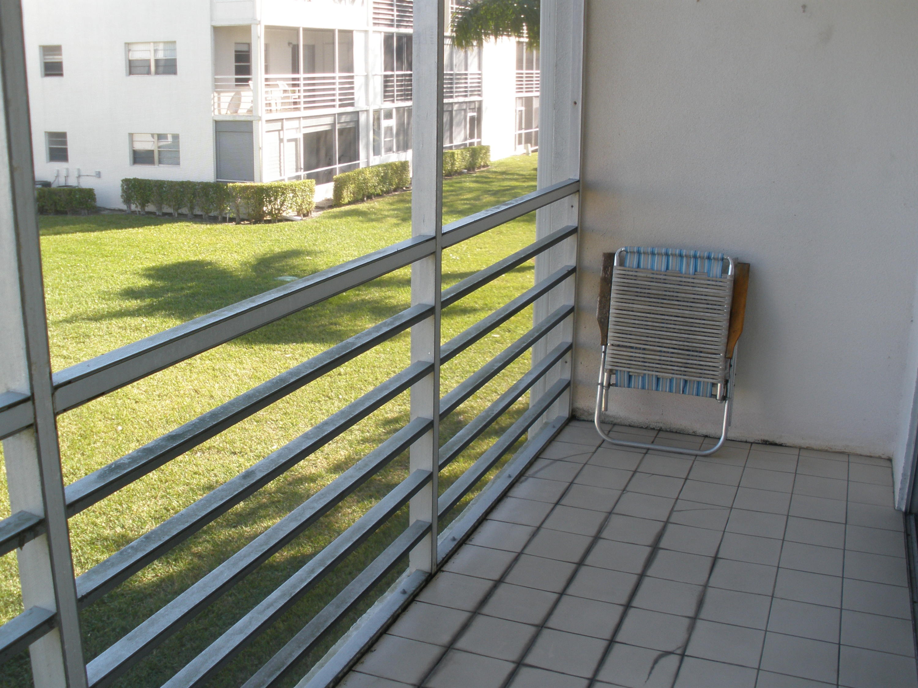 111 Suffolk C Boca Raton, FL 33434 - Photo 12 of 12 027