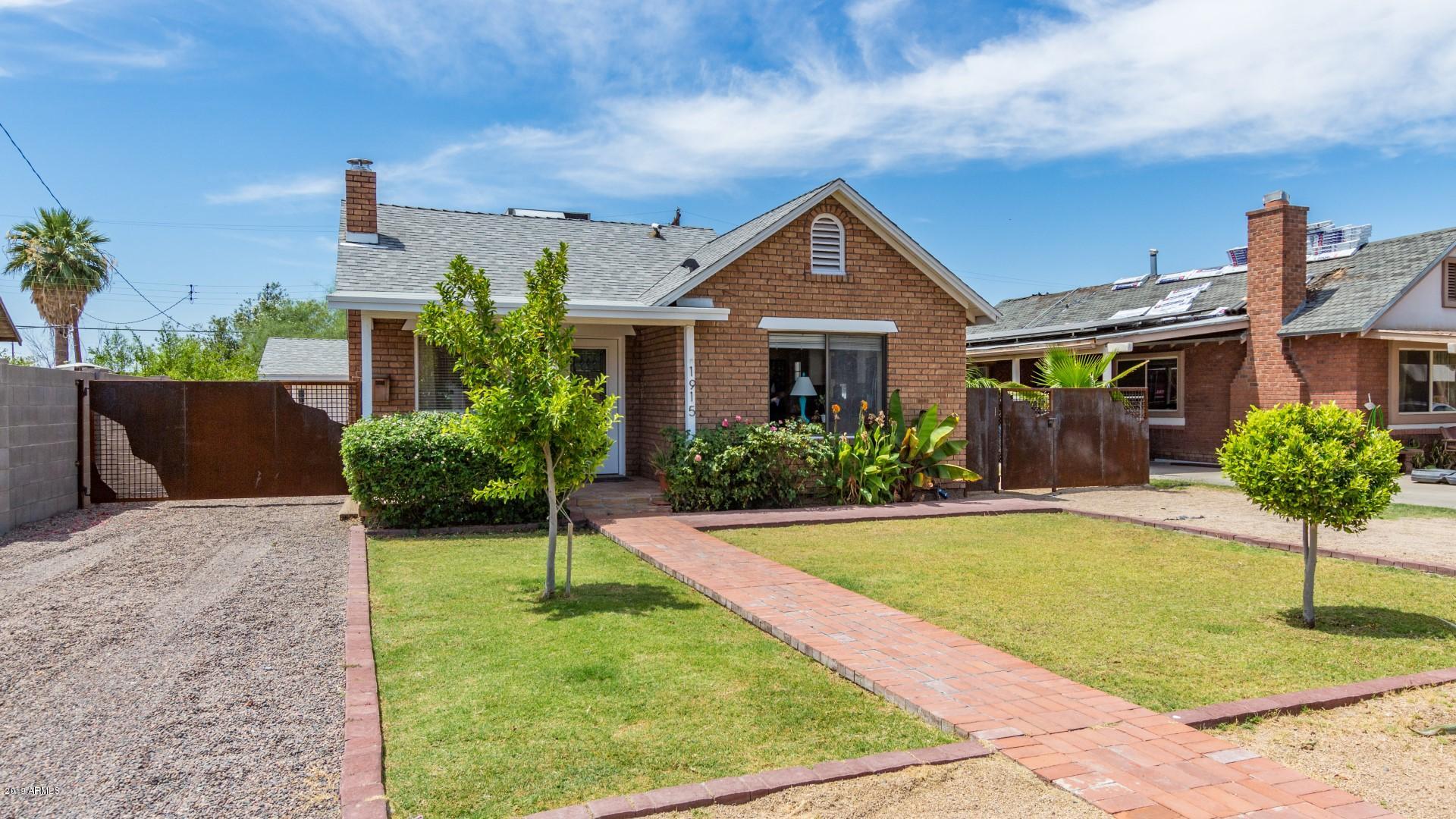 1915 West Granada Road Phoenix, AZ 85009 - Photo 2 of 21 Beautiful Front Yard