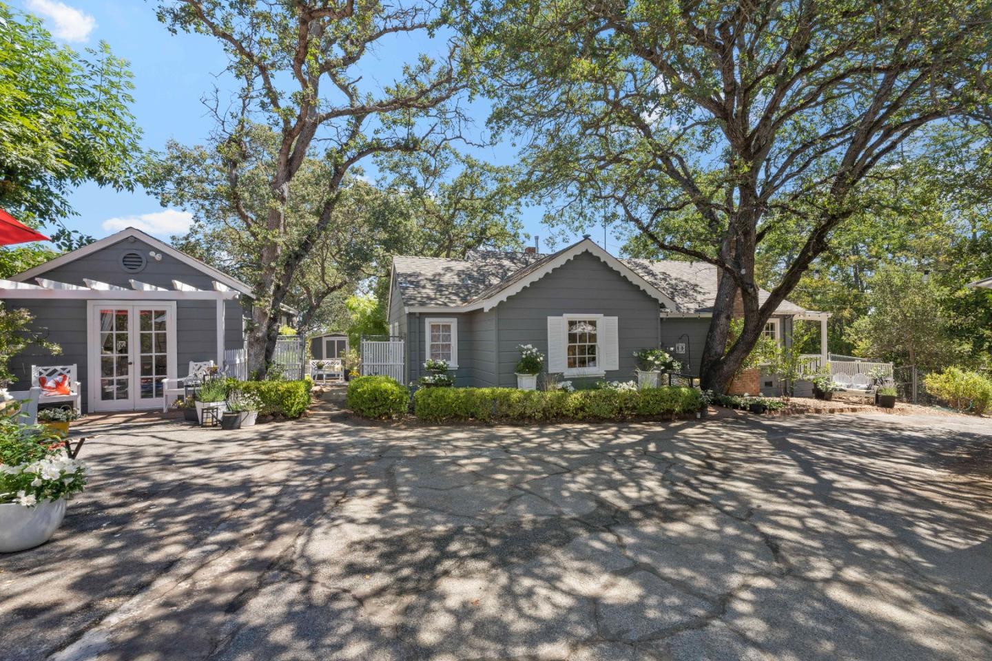 17051 Wild Way Los Gatos, CA 95030 - Photo 5 of 21 Gallery Image 5