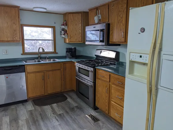 $189,000 | 238-266 South Main Street, Danby, VT 05739