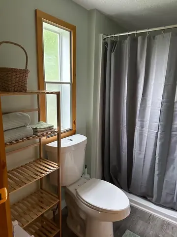 $199,000 | 238-266 South Main Street, Danby, VT 05739