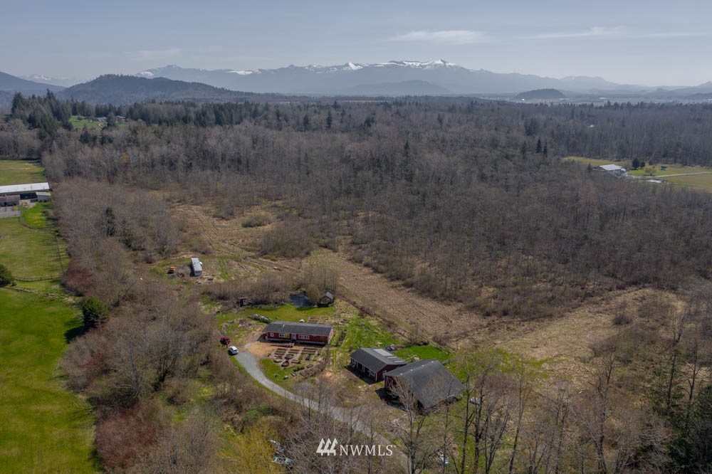6243 Swanson Road Bow, WA 98232 - Photo 2 of 30 Gallery Image 2