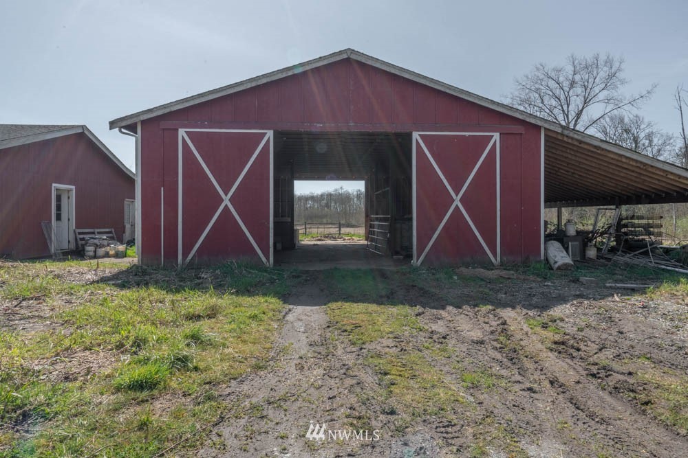 6243 Swanson Road Bow, WA 98232 - Photo 5 of 30 Gallery Image 5