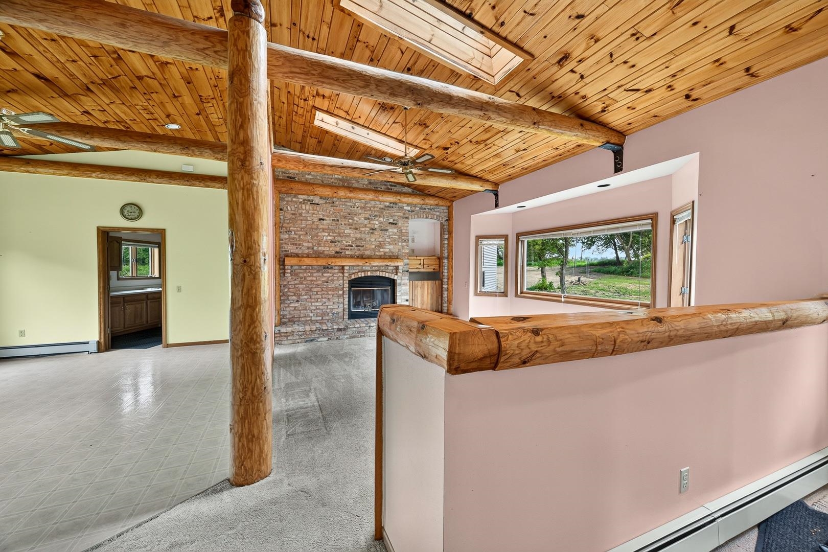 847 County Rd Jg Mount Horeb, WI 53572 - Photo 8 of 56