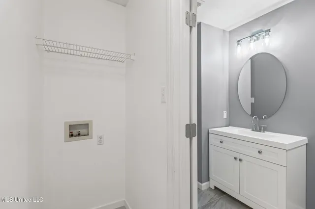 $200,000 | 398 Nelson Road, Biloxi, MS 39531