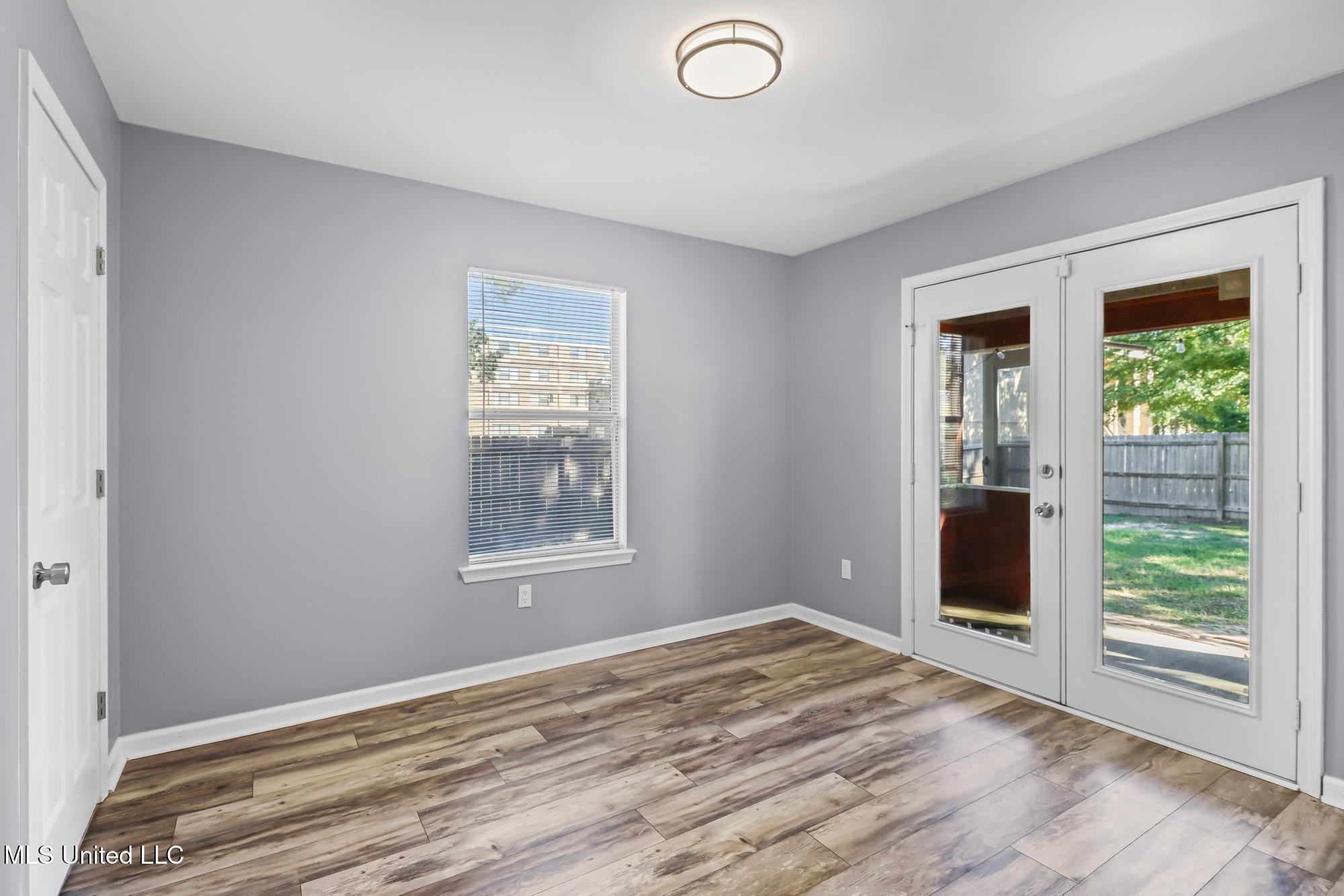 398 Nelson Road Biloxi, MS 39531 - Photo 14 of 20 IMG_3506_web