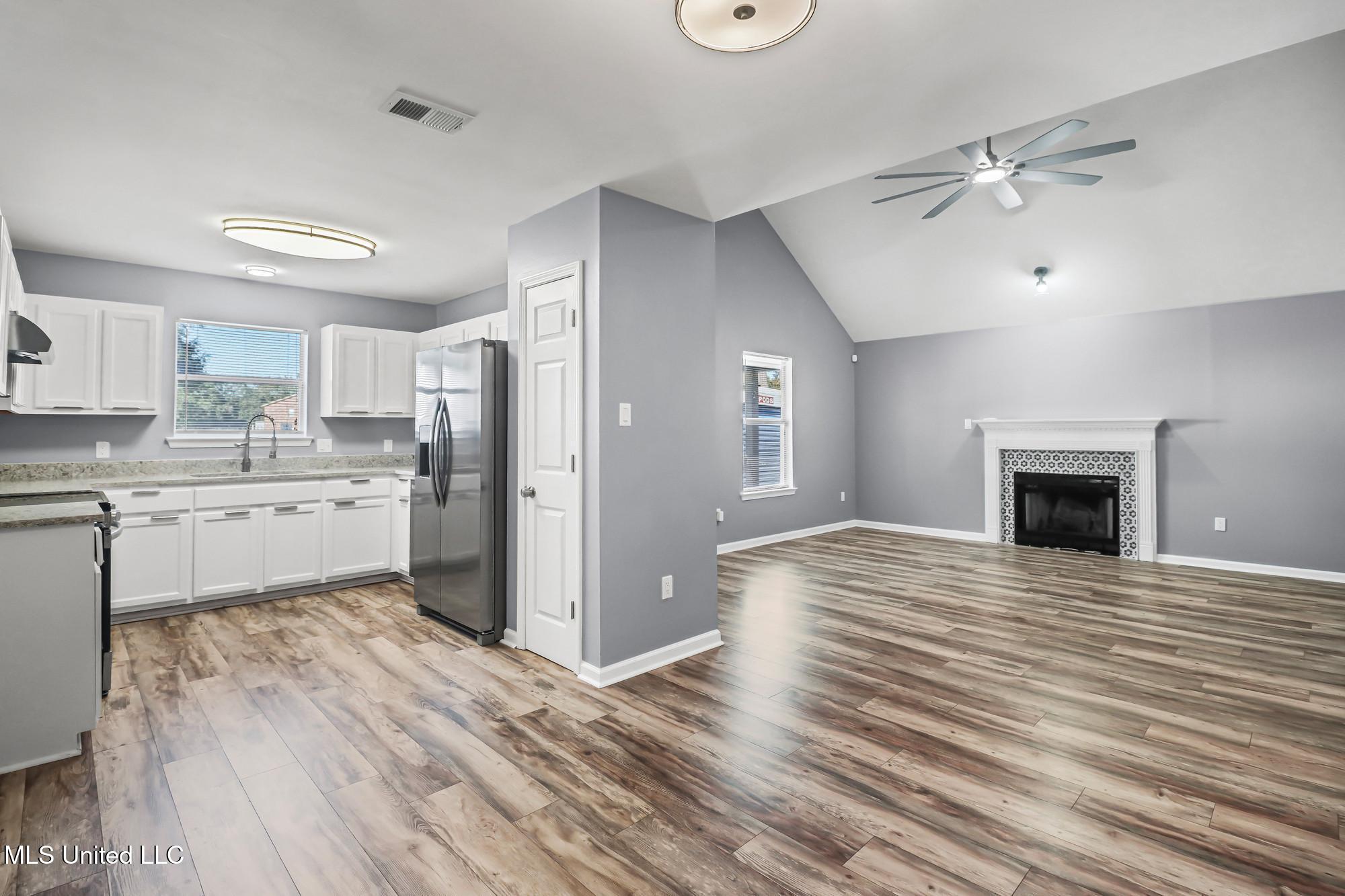 398 Nelson Road Biloxi, MS 39531 - Photo 6 of 20 IMG_3482_web