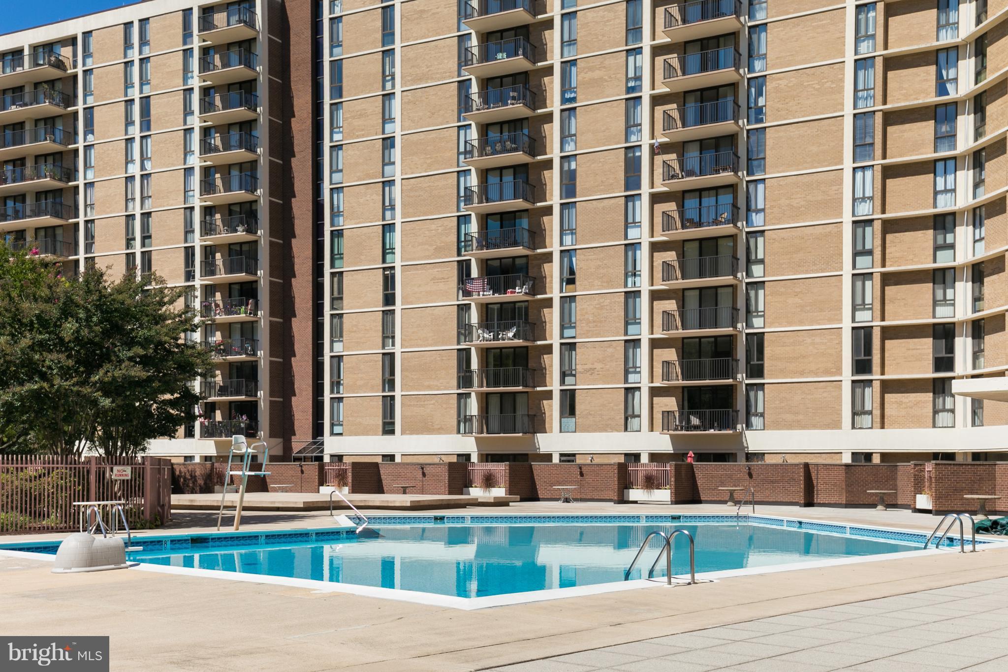 6800 Fleetwood Road, Unit 1017 McLean, VA 22101 - Photo 1 of 24