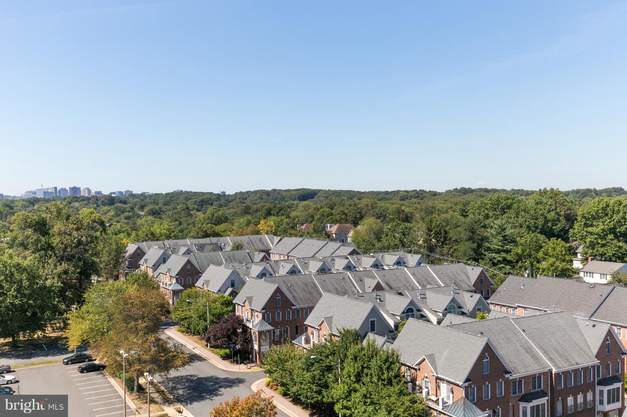 6800 Fleetwood Road, Unit 1017 McLean, VA 22101 - Photo 24 of 24 an aerial view of a city