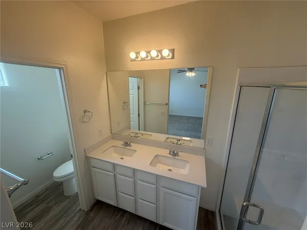 $2,150 | 849 East Sunset Road, Henderson, NV 89011