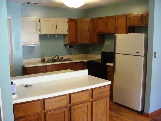 140 Kuhn Court Cool Ridge, WV 25825 - Photo 11 of 22 Kitchen View