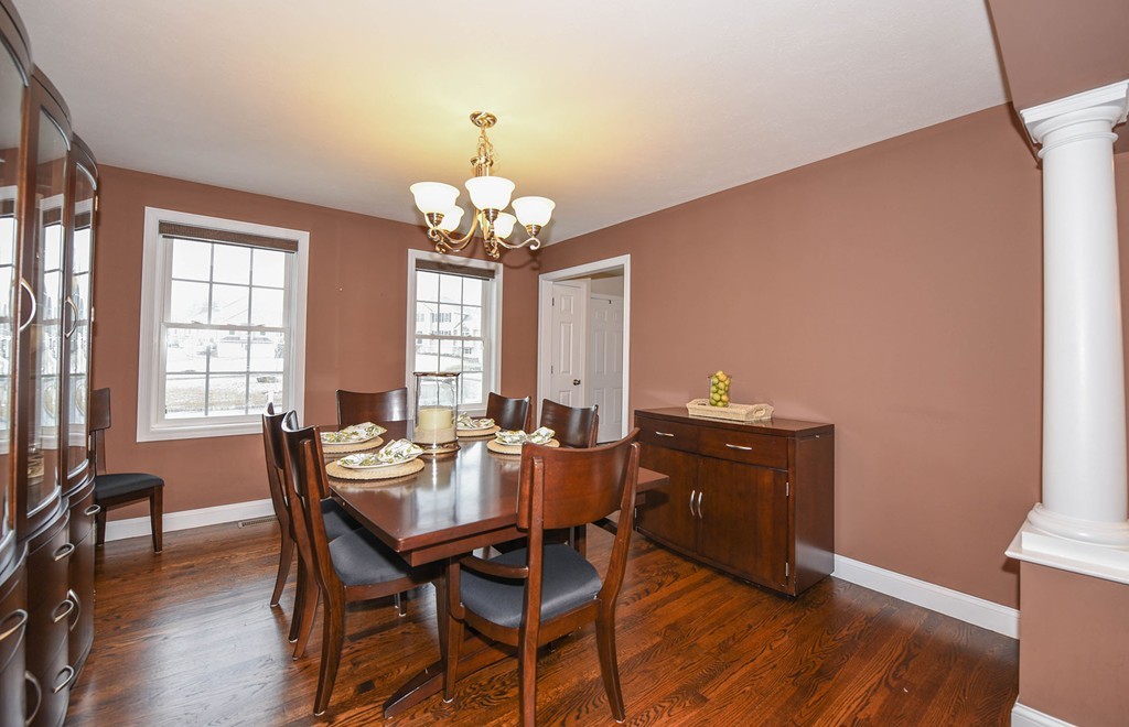 17 Farm Gate Road Dracut, MA 01826 - Photo 9 of 20 Gallery Image 9