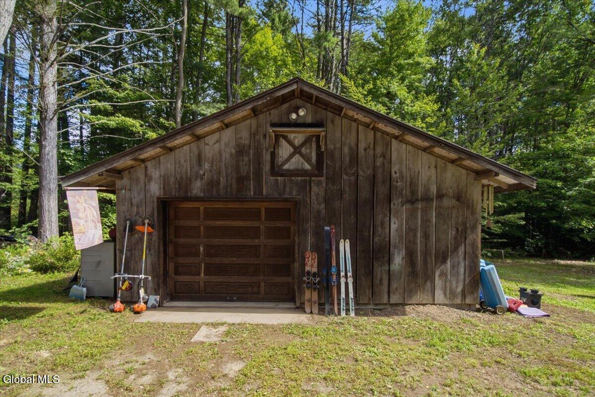 383 Coy Road Greenfield, NY 12833 - Photo 16 of 44 33-DSC05726