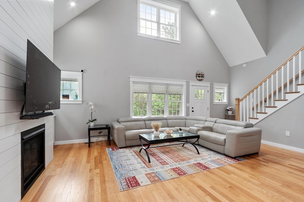 5 Baldwin Court, Unit 5 Harvard, MA 01451 - Photo 2 of 42