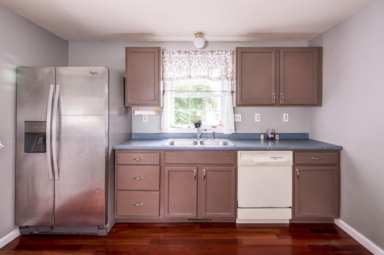 15 Intervale Street Nashua, NH 03064 - Photo 13 of 22