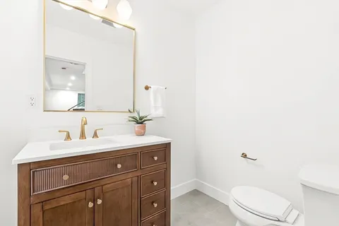 $2,350,000 | 6 Intervale Road, Wellesley, MA 02481