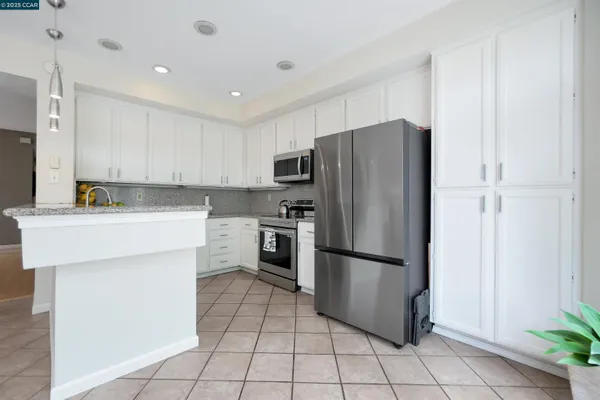 $719,000 | 266 Scotts Valley, Hercules, CA 94547