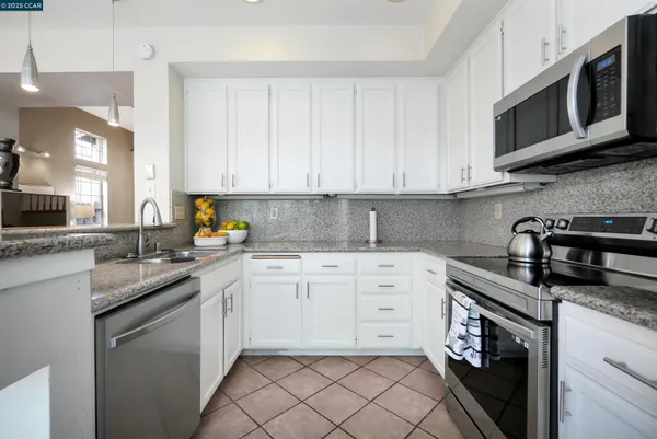 $719,000 | 266 Scotts Valley, Hercules, CA 94547