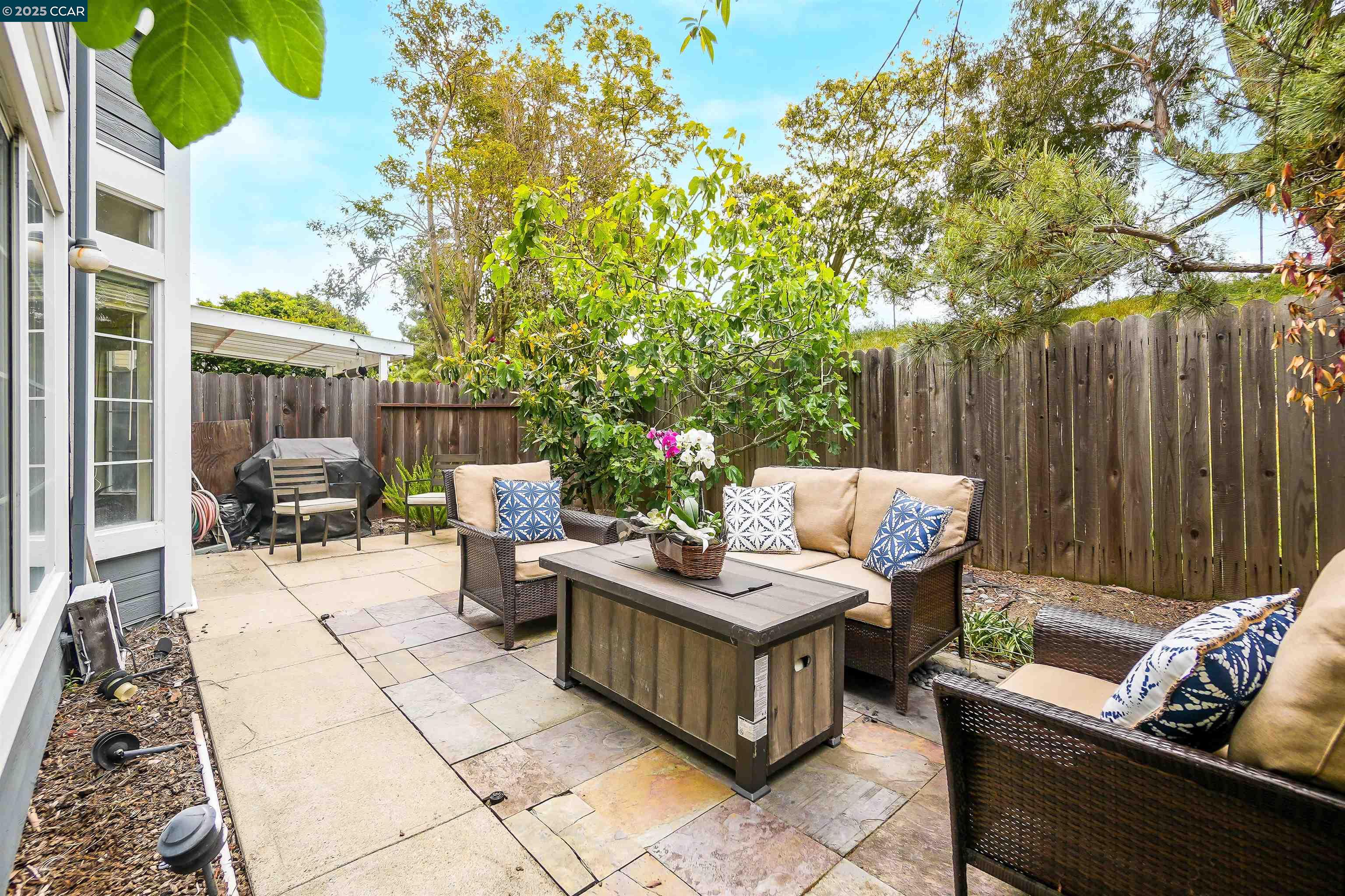 266 Scotts Valley Hercules, CA 94547 - Photo 34 of 42