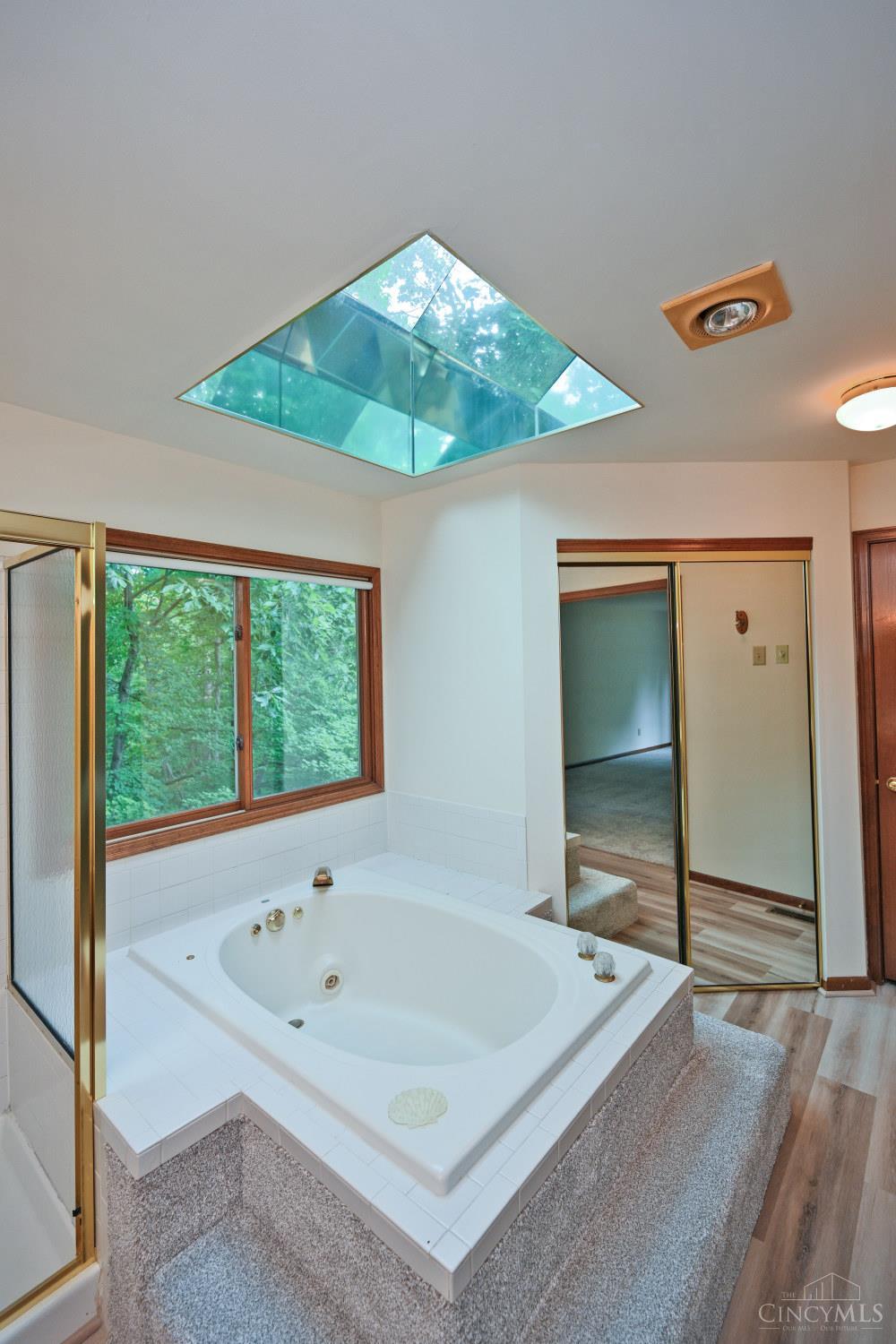 8650 Green Road Cincinnati, OH 45255 - Photo 33 of 57