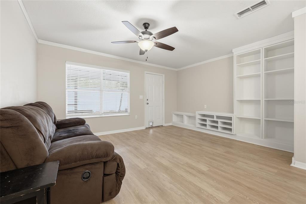 4215 Southwest 22nd Lane, Unit 127 Gainesville, FL 32607 - Photo 7 of 31 Gallery Image 7