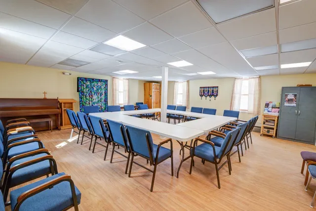 $680,000 | 263 Highland Street, Plymouth, NH 03264