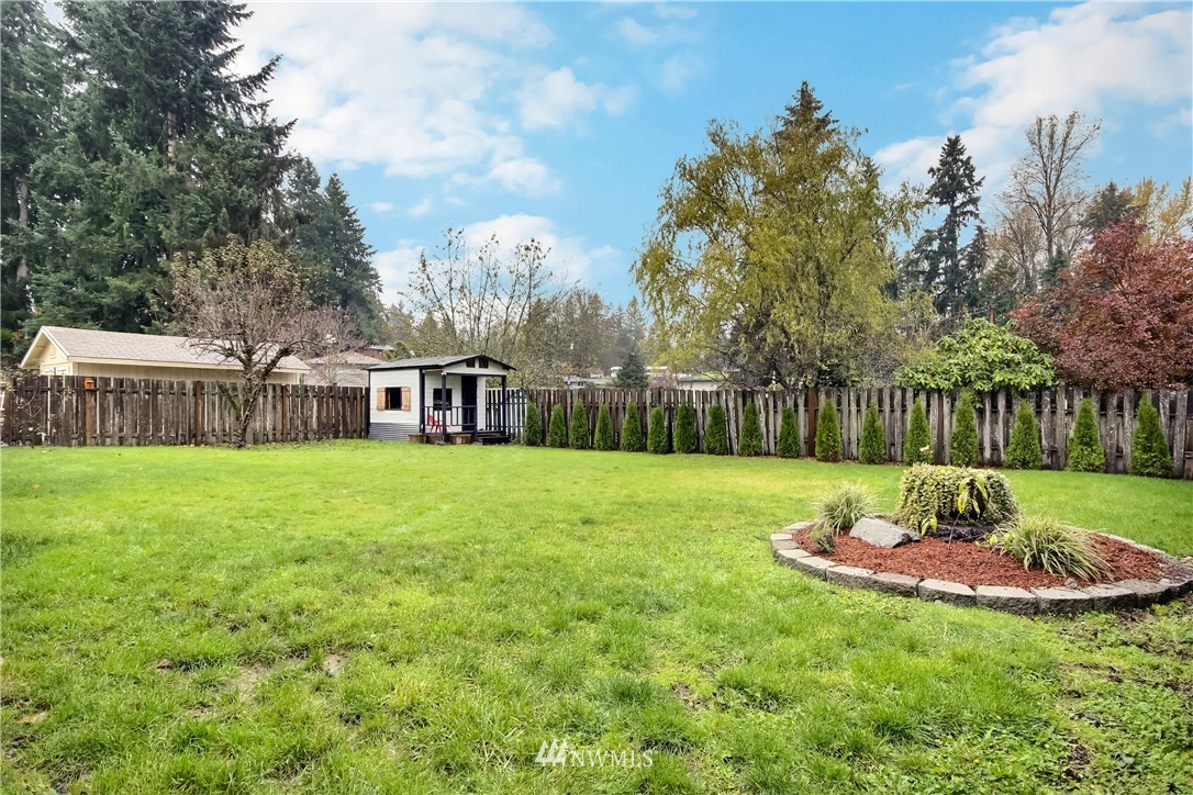 16320 Southeast 132nd Street Renton, WA 98059 - Photo 28 of 33