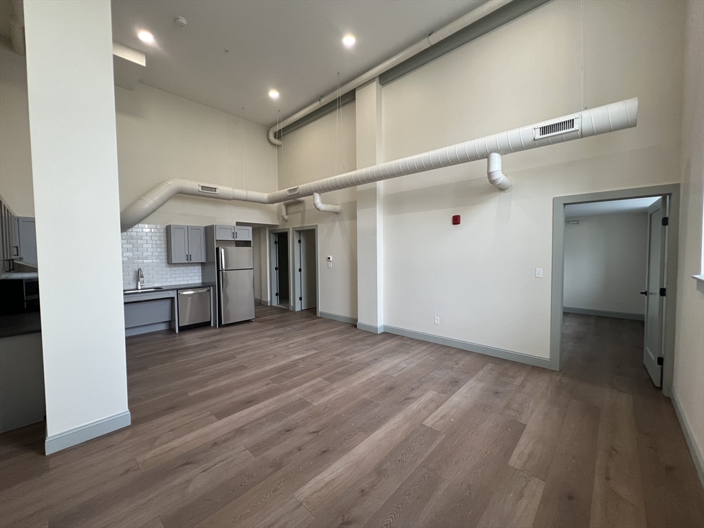 160 Seabury Street, Unit 24 Fall River, MA 02720 - Photo 2 of 11