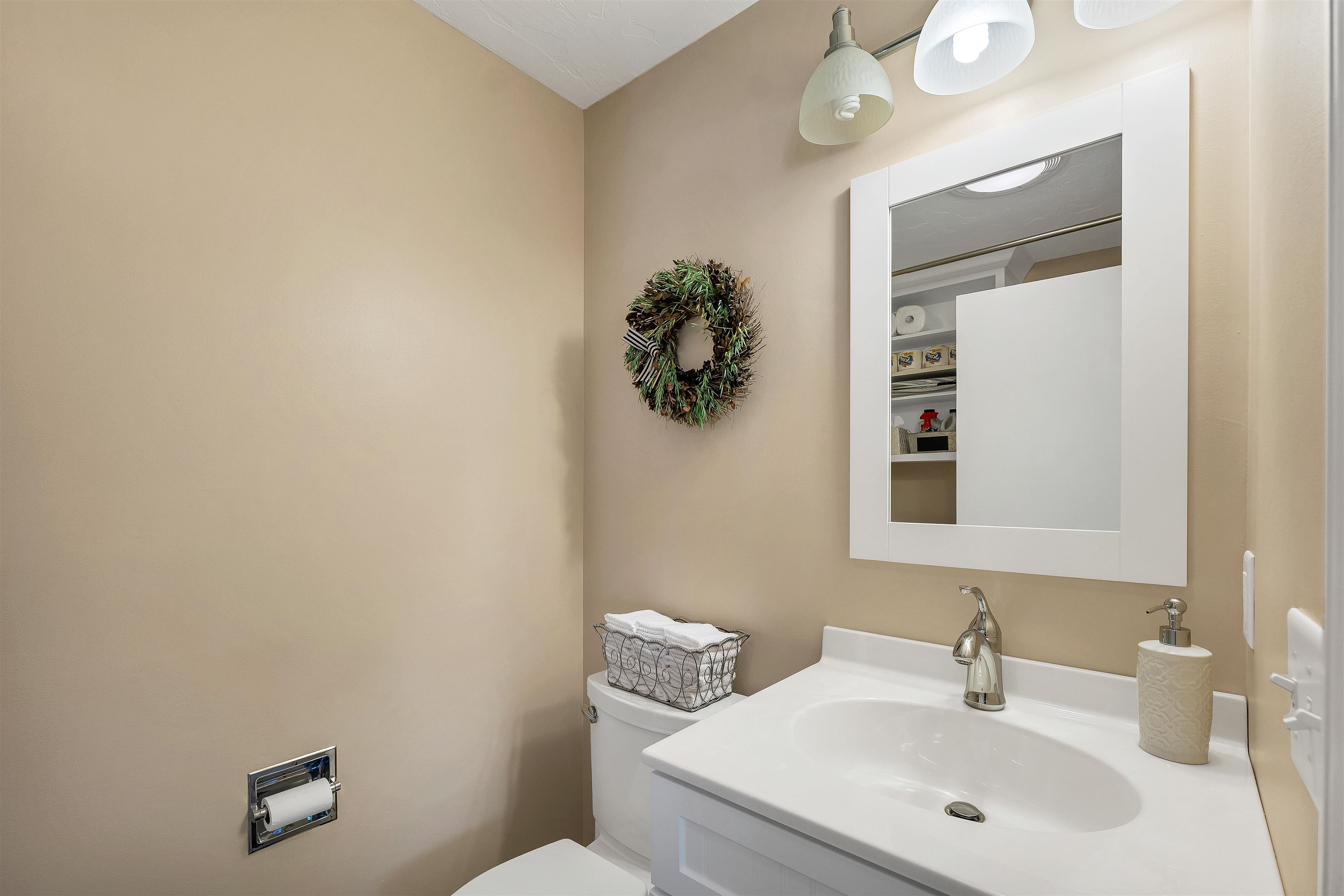 60 Weirs Road, Unit G3 Gilford, NH 03249 - Photo 40 of 41 Gallery Image 40