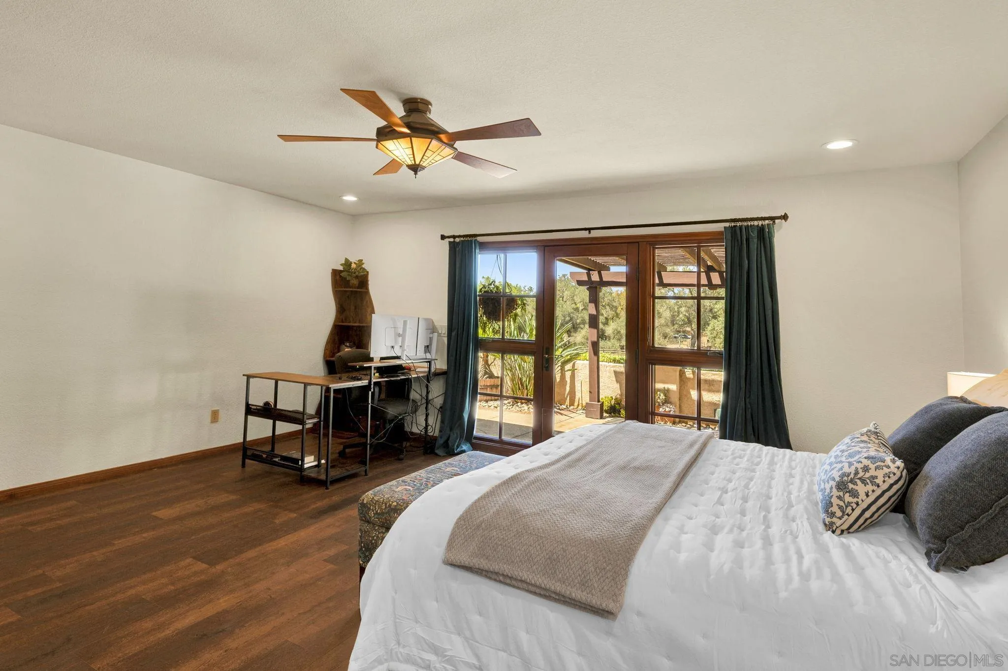 13970 Misty Oak Road Valley Center, CA 92082 - Photo 28 of 75 Gallery Image 28