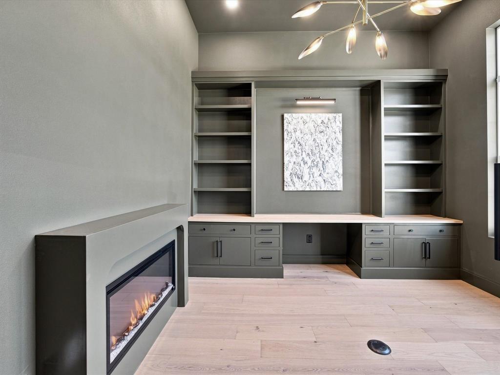 1013 Bear Creek Ranch Road Aledo, TX 76008 - Photo 13 of 40 Gallery Image 13