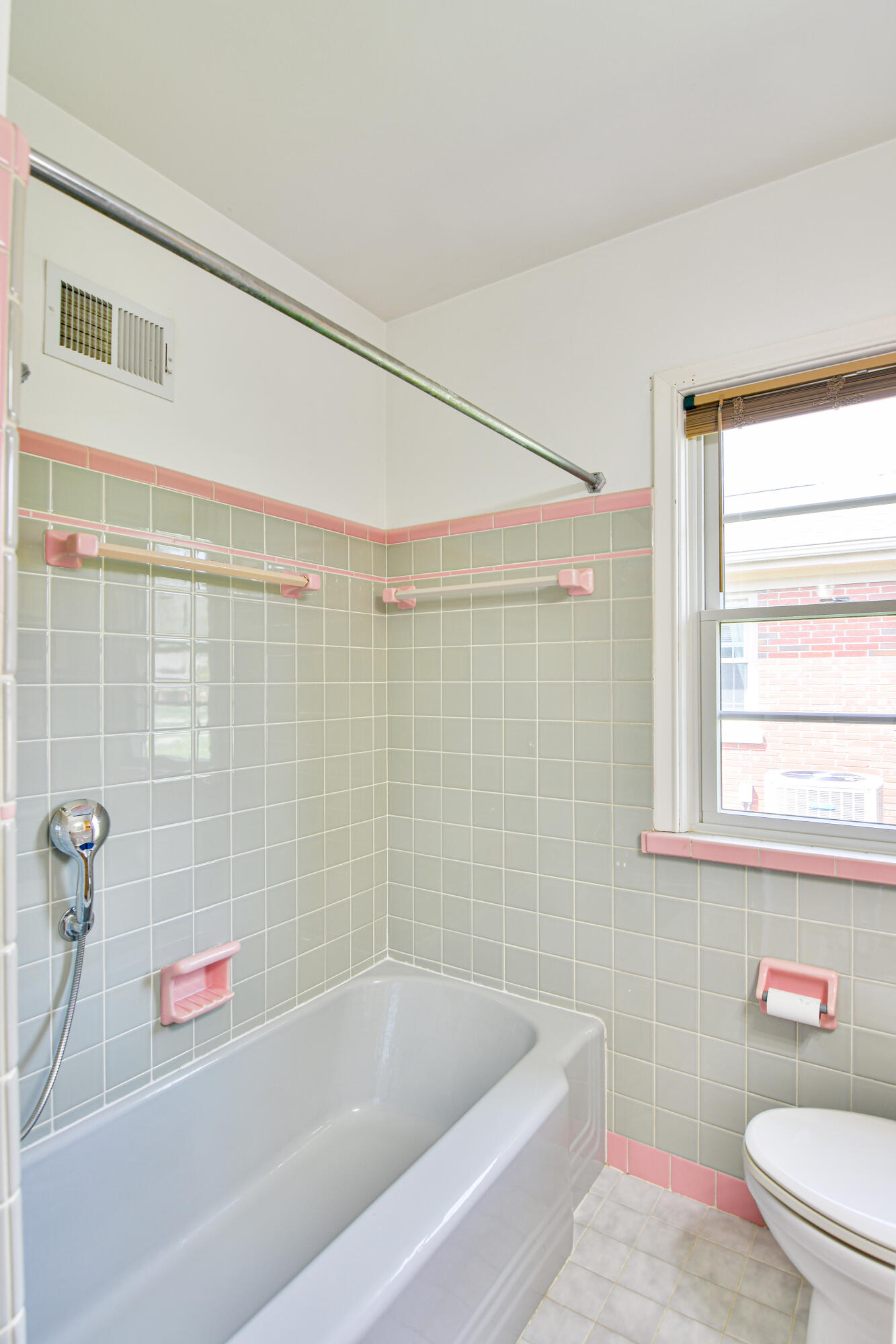 314 Glendover Road Lexington, KY 40503 - Photo 21 of 38 7265