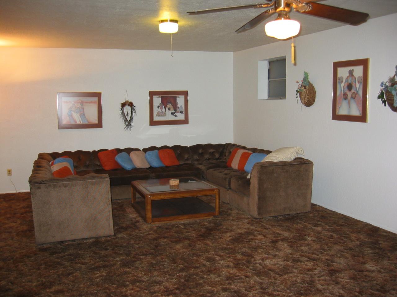3101 West Cactus Road Phoenix, AZ 85029 - Photo 21 of 26 family room