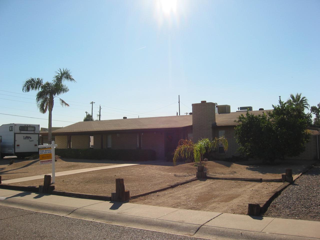 3101 West Cactus Road Phoenix, AZ 85029 - Photo 4 of 26 Front of house 4