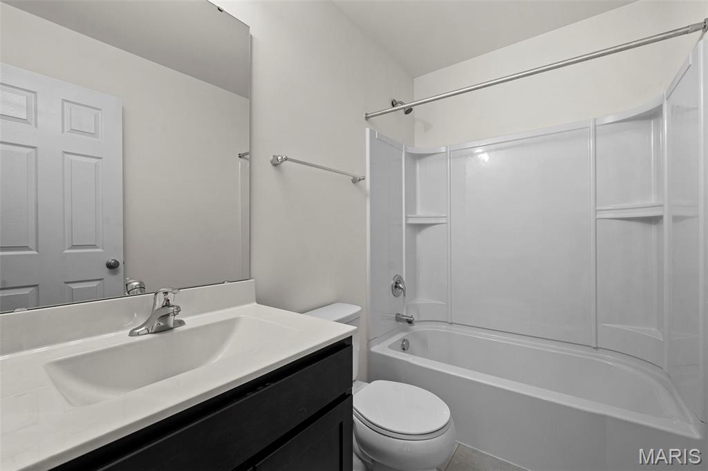 87 Fall Mdw Court Fenton, MO 63026 - Photo 16 of 19