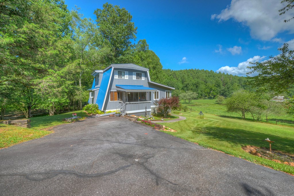 438 McDonald Road Murphy, NC 28906 - Photo 4 of 81 Gallery Image 4