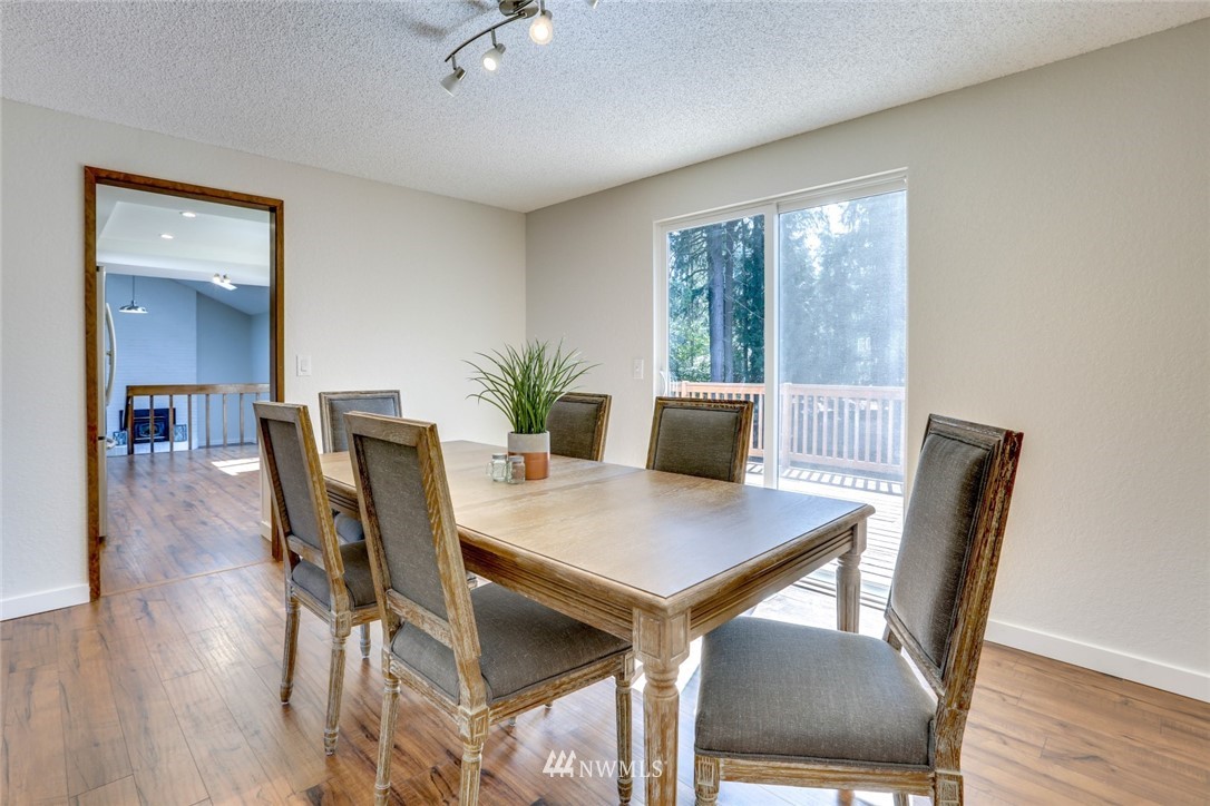 15655 Southeast 146th Place Renton, WA 98059 - Photo 8 of 25