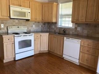 525 Hampton Road West Palm Beach, FL 33405 - Photo 3 of 17 Photo 3