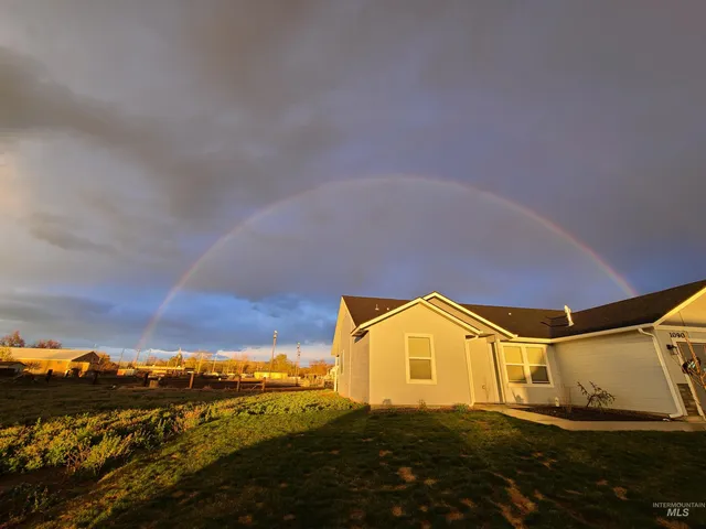 $370,000 | 1090 West 10th Street, Weiser, ID 83672
