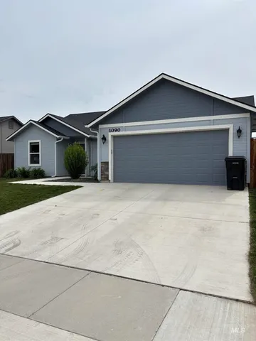 $365,000 | 1090 West 10th Street, Weiser, ID 83672