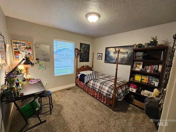 $365,000 | 1090 West 10th Street, Weiser, ID 83672