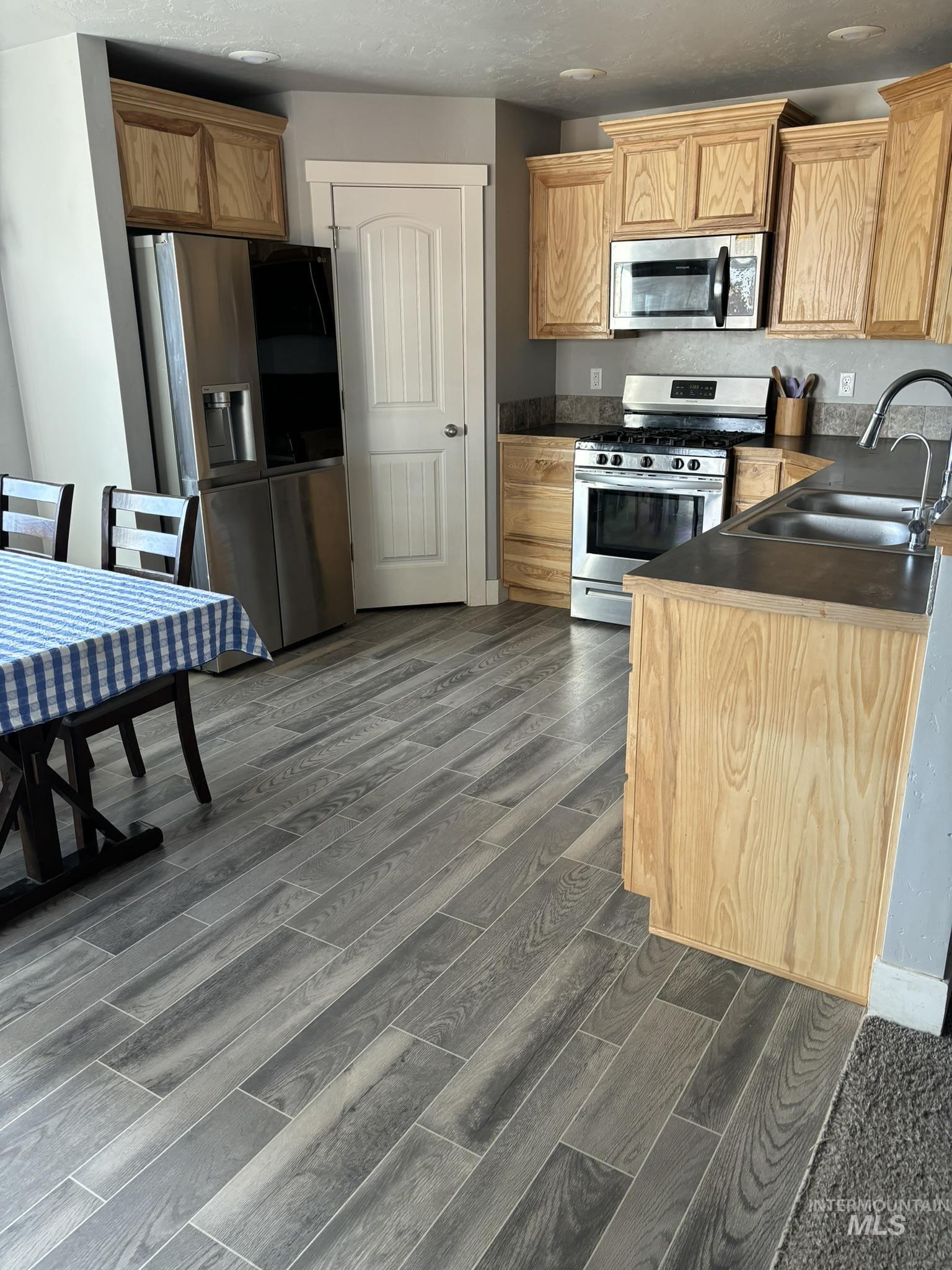 1090 West 10th Street Weiser, ID 83672 - Photo 10 of 22
