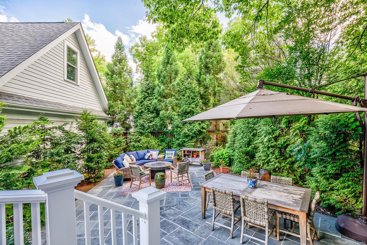 104 West Jackson Road Webster Groves, MO 63119 - Photo 15 of 58 Gallery Image 15