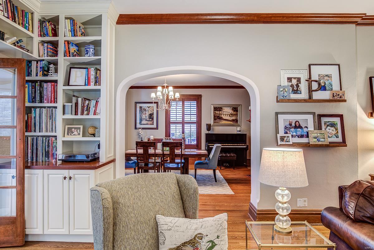 104 West Jackson Road Webster Groves, MO 63119 - Photo 24 of 58 Gallery Image 24