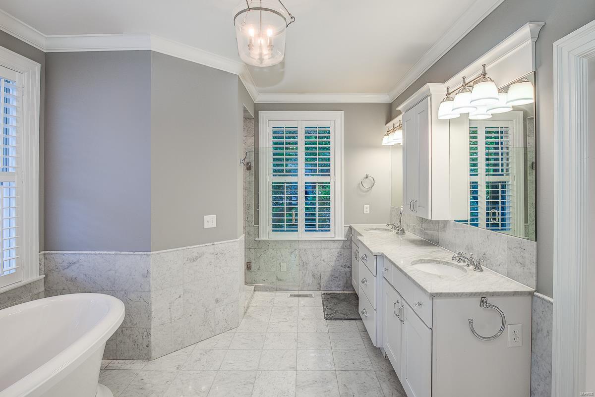 104 West Jackson Road Webster Groves, MO 63119 - Photo 33 of 58 Gallery Image 33