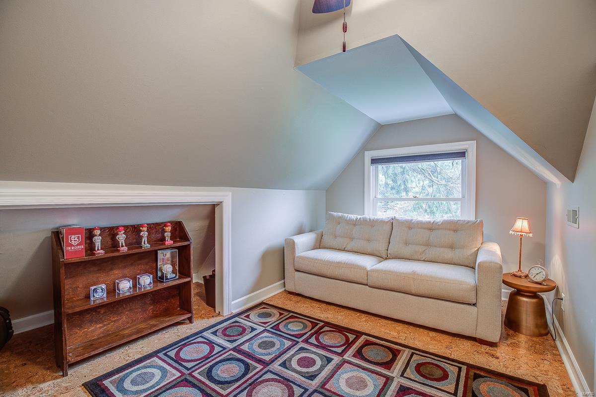 104 West Jackson Road Webster Groves, MO 63119 - Photo 45 of 58 Gallery Image 45