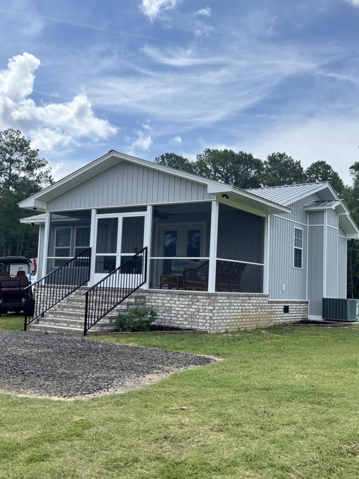 1609 Hudson Road Summerton, SC 29148 - Photo 1 of 28 IMG_0969